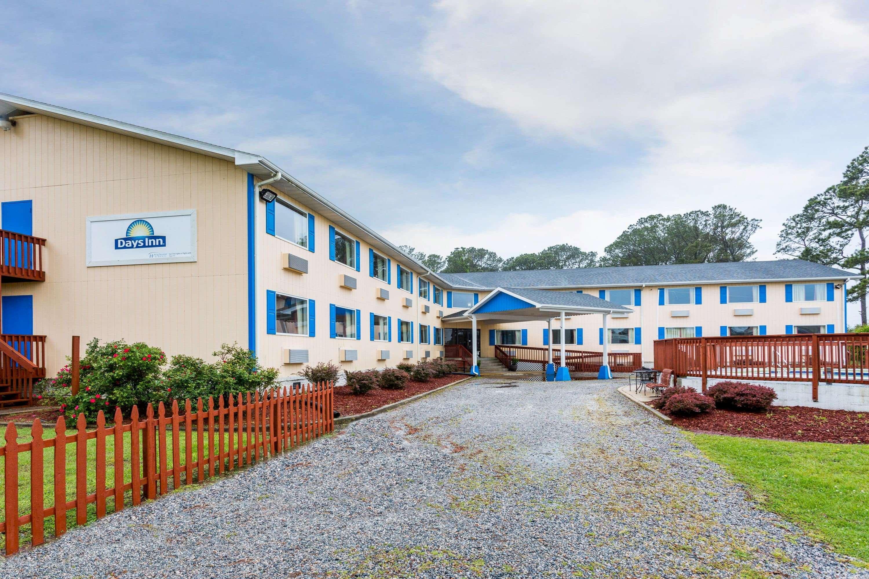 Days Inn By Wyndham Chincoteague Island Exterior photo